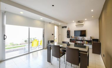 CASA EN VENTA DE 2 DORMITORIOS EN IBARLUCEA