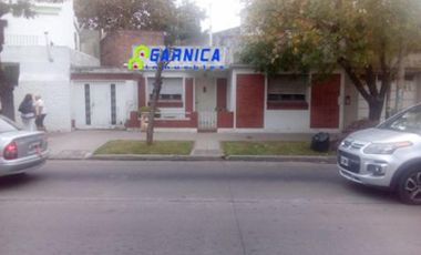 Casa 3 Ambientes en Villa Sarmiento Haedo