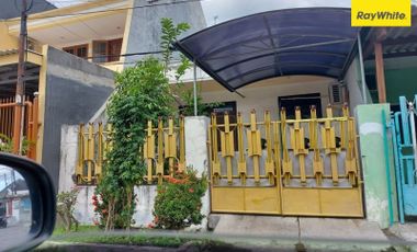 Dijual Rumah Lokasi di Jl. Tanjungsari Baru, Surabaya