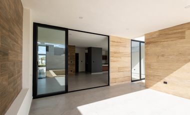 Casa (Dom) en Venta en Privada Nadira en Conkal