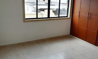apartamento en arriendo en conucos. Cod A1410560