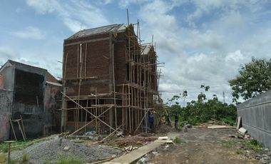 Promo Shocktober !! Rumah Triyagan UNS Jebres