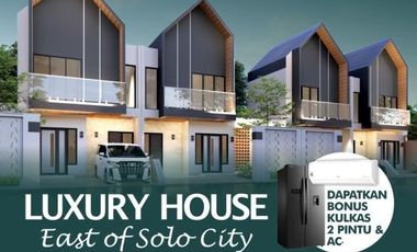 Promo Shocktober !! Rumah Triyagan UNS Jebres