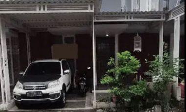 *Dijual Rumah Minimalis Jambangan Town House Surabaya selatan