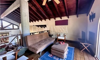 Se Vende Impresionante Casa con Vistas y Piscina en Sorá