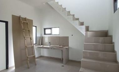Dijual rumah 2 lantai cipageran cimahi 400 jutaan suasana villa