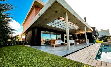 Casa en venta en El Yacht, Nordelta