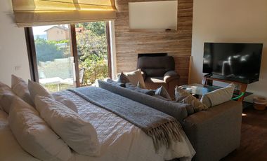 CASA EN VENTA, CON VISTA AL LAGO DE VALLE