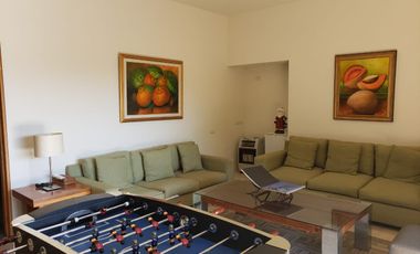 CASA EN VENTA, CON VISTA AL LAGO DE VALLE