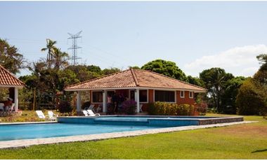 REMATE LOTE QUEBRADAS DEL VALLE DE ANTON (JM)