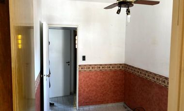 Excelente departamento 4 amb