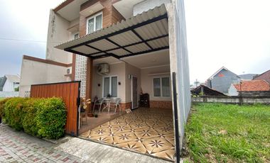 Rumah 2 Lt SHM 8 Menit ke Gerbang Tol Jatiwarna 2 Siap KPR J-39445
