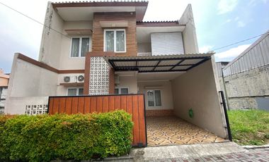Rumah 2 Lt SHM 8 Menit ke Gerbang Tol Jatiwarna 2 Siap KPR J-39445