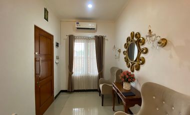 Rumah 2 Lt SHM 8 Menit ke Gerbang Tol Jatiwarna 2 Siap KPR J-39445