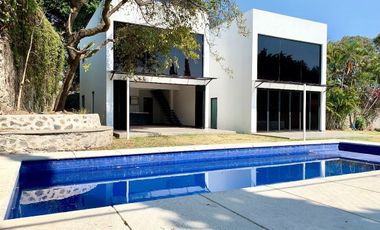 Renta Casa Nueva con jardín en Condominio en Acapatzingo, Cuernavaca, Morelos