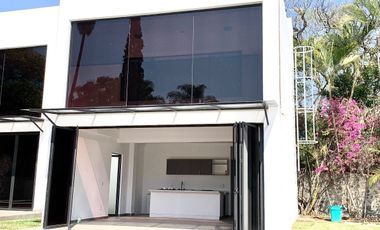 Renta Casa Nueva con jardín en Condominio en Acapatzingo, Cuernavaca, Morelos