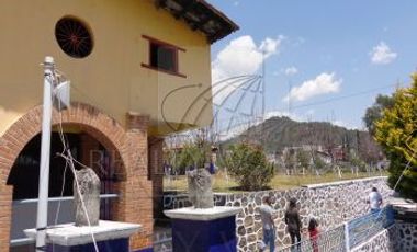 Quintas Venta Villa de Allende Zona Valle de Bravo 08-QV-544