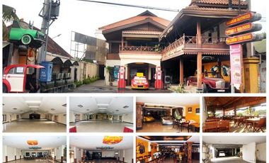 Dijual ex resto *Dream Cars* Raya Menganti, Wiyung jalan kembar Surabaya Barat