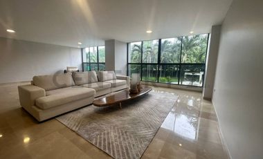 Departamento Remodelado en Alquiler en Edif. Torres de Esmeralda