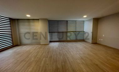 Departamento Remodelado en Alquiler en Edif. Torres de Esmeralda