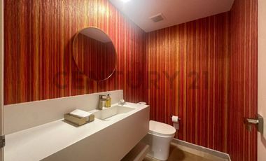 Departamento Remodelado en Alquiler en Edif. Torres de Esmeralda