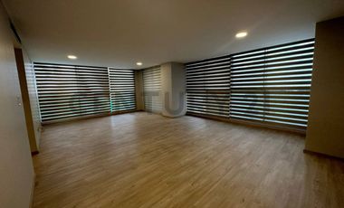 Departamento Remodelado en Alquiler en Edif. Torres de Esmeralda