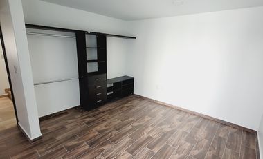 Casa en Pachuca con alberca atras de la UAEH