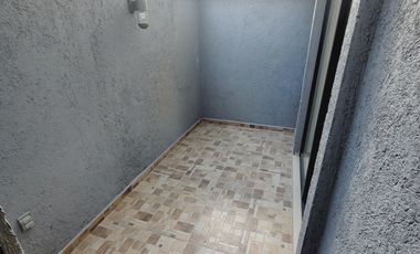 Casa en Pachuca con alberca atras de la UAEH