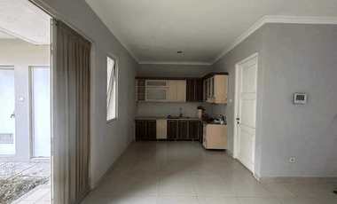 Rumah Bagus 2 Lantai Siap Huni Di Cluster Vassa Terace  Lippo