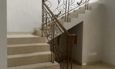 Rumah Bagus 2 Lantai Siap Huni Di Cluster Vassa Terace  Lippo