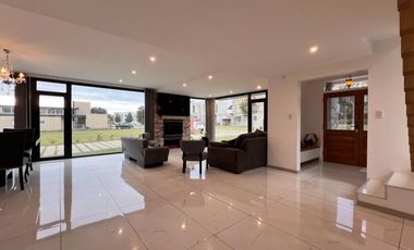 Alquiler Casa | 24 Meses | Barrio Privado las prunas