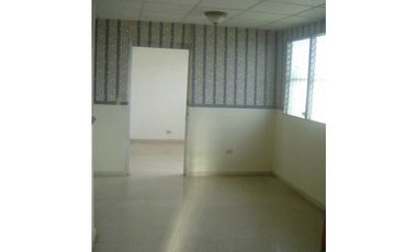 VENDO CASA EN LA CHORRERA COOPEVE 3R