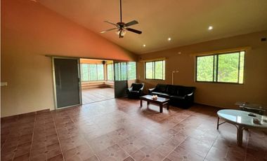 VENTA CASA CON VISTA AL MAR Y A LA MONTAÑA  ALTOS DEL MARIA