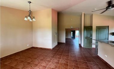 VENTA CASA CON VISTA AL MAR Y A LA MONTAÑA  ALTOS DEL MARIA