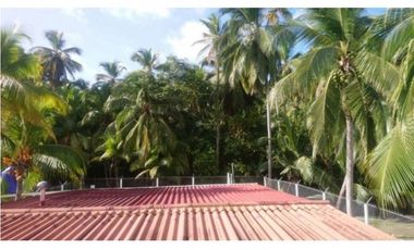 SE VENDE CASA EN LA PLAYA ISLA GRANDE