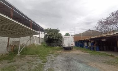 bodega en venta en la dolores. Cod V113017