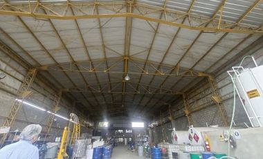 bodega en venta en la dolores. Cod V113017