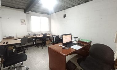 bodega en venta en la dolores. Cod V113017