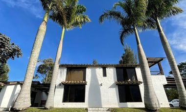 FINCA AMOBLADA EN ARRIENDO UBICADA EN EL CARMEN DE VIBORAL SECTOR LA CUCHARITA