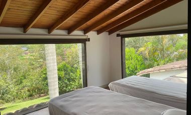 FINCA AMOBLADA EN ARRIENDO UBICADA EN EL CARMEN DE VIBORAL SECTOR LA CUCHARITA