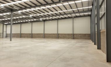 BODEGA EN RENTA 1450 M CERCA DEL PARQUE QUERETARO