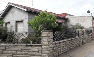 Casa en venta en Remedios de Escalada Oeste
