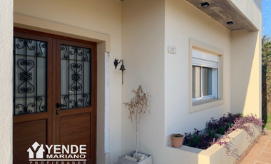 NUEVA Y LUMINOSA QUINTA