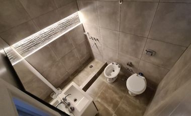 Departamento Tipo Casa en venta en Lanus Este