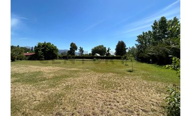 Se vende parcela amoblada en Paine