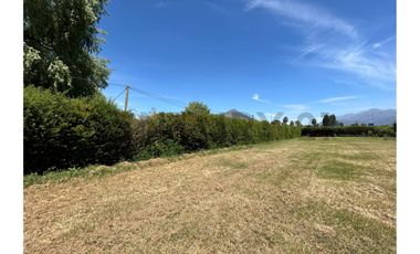 Se vende parcela amoblada en Paine