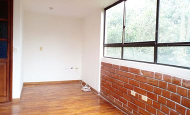 PR14196 CASA EN ARRIENDO Y VENTA EN ENVIGADO