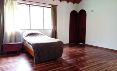 PR14196 CASA EN ARRIENDO Y VENTA EN ENVIGADO