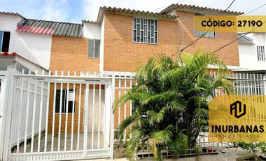 casa en venta en los robles. Cod V27190