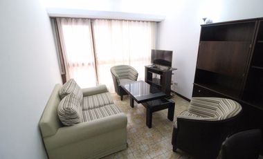 Departamento · 3 Ambientes · balcón a la calle · patio